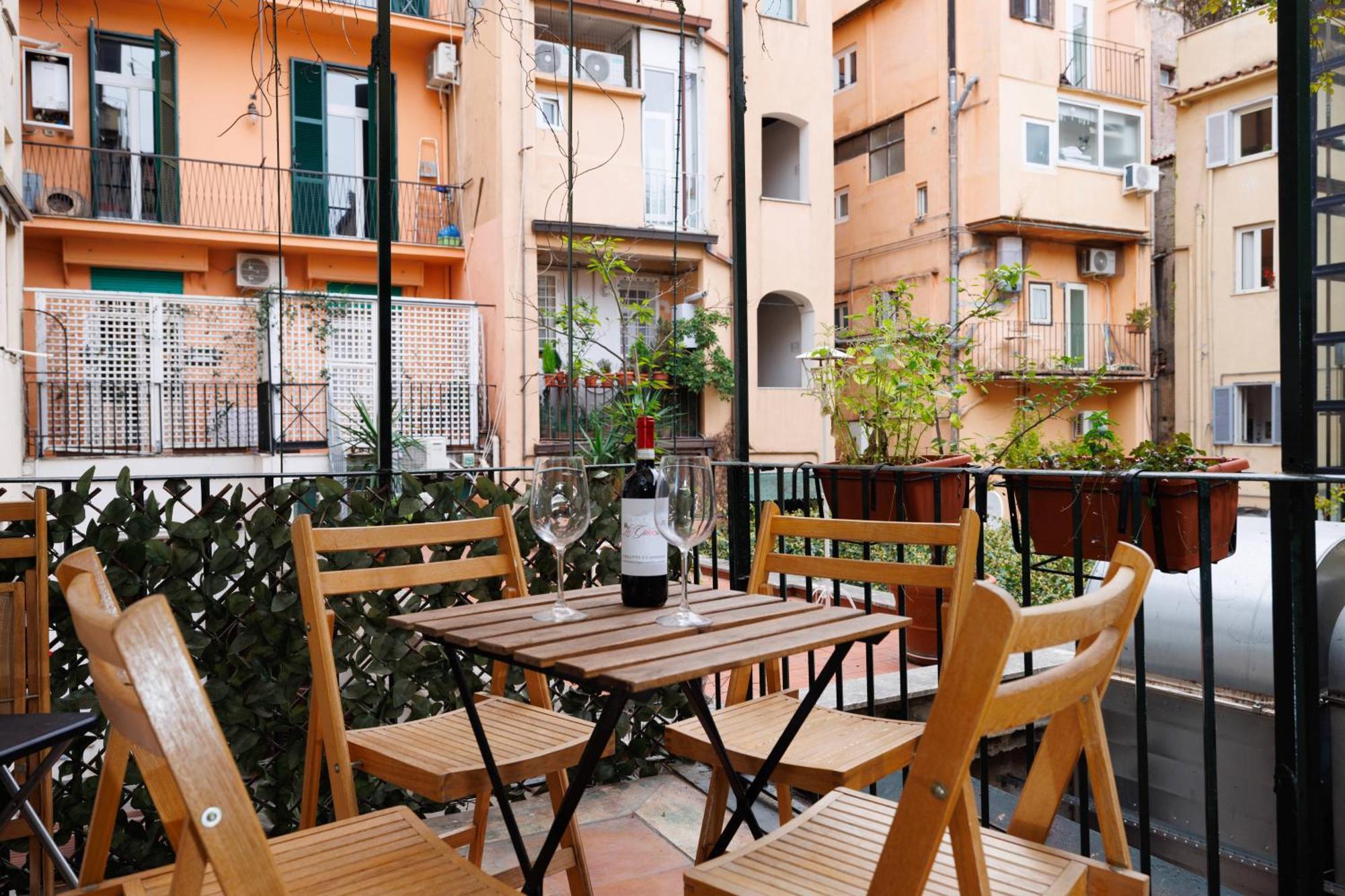 Gesu E Maria Balcony Apt At Spanish Steps 罗马 外观 照片