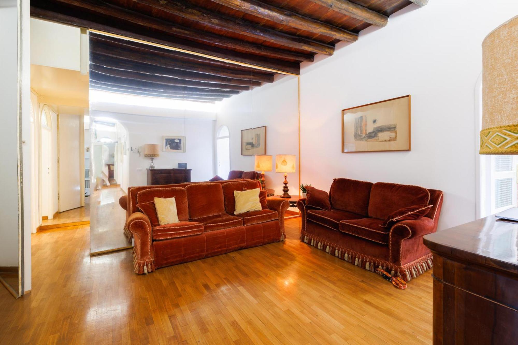 Gesu E Maria Balcony Apt At Spanish Steps 罗马 外观 照片